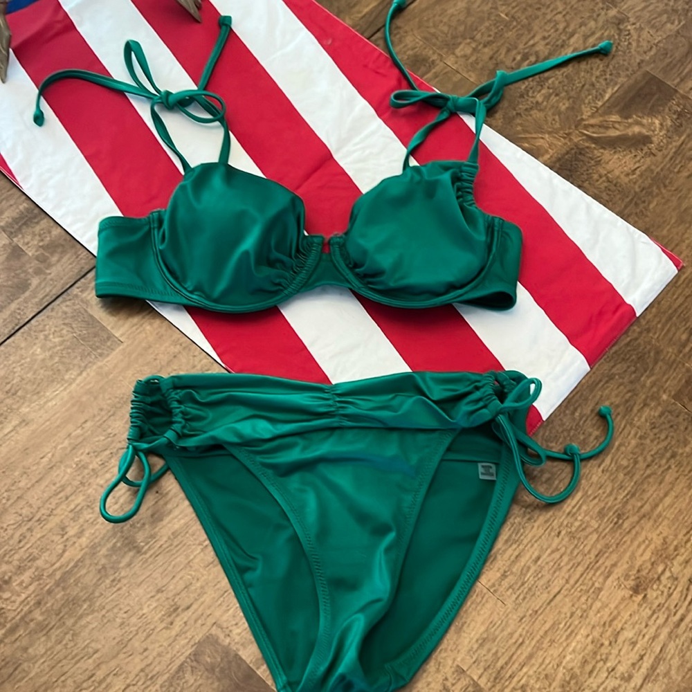 Kelly Green satin finish bikini with underwire